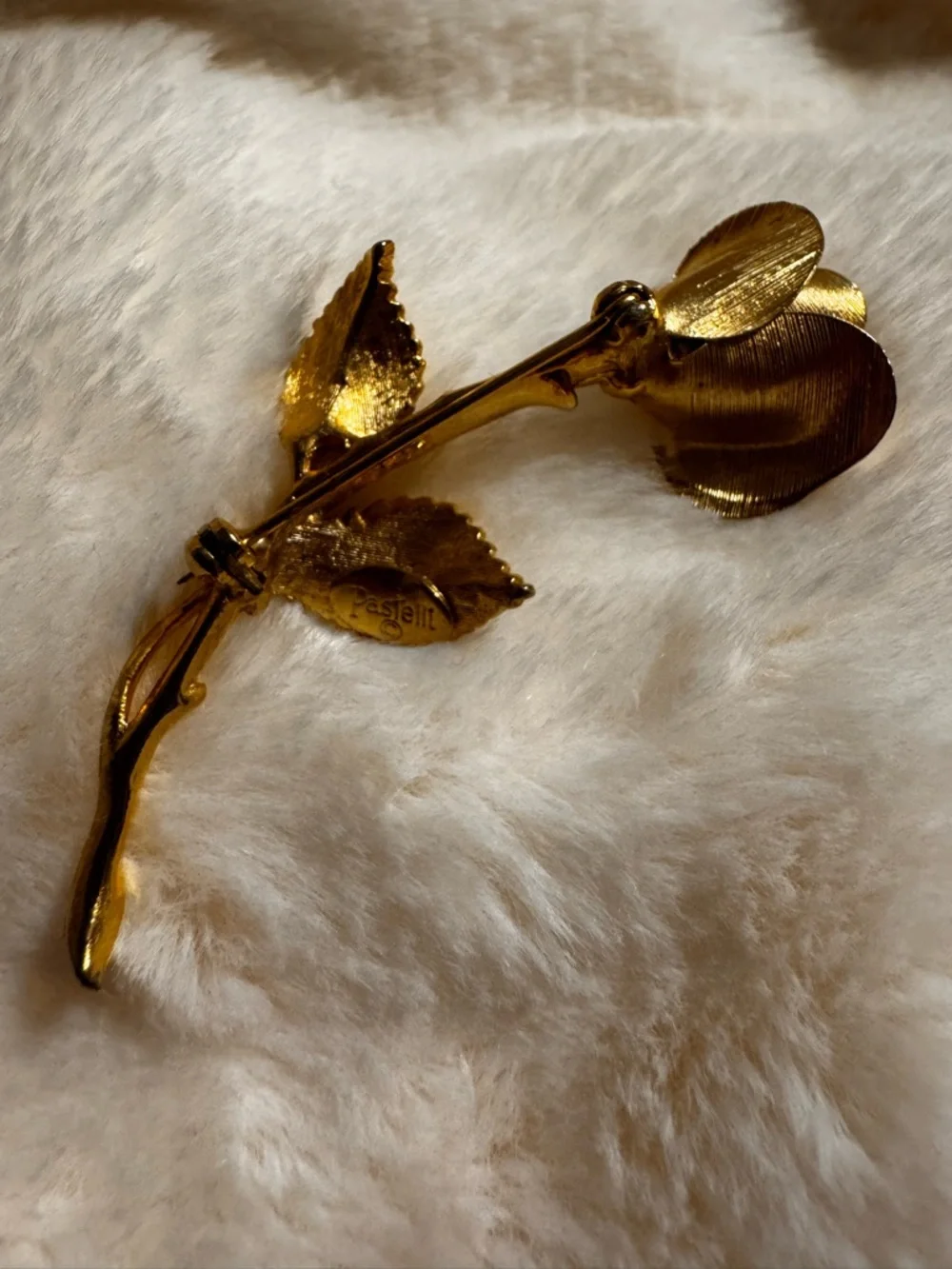 Pastelli Vintage Gold-Tone Rose Brooch Pin